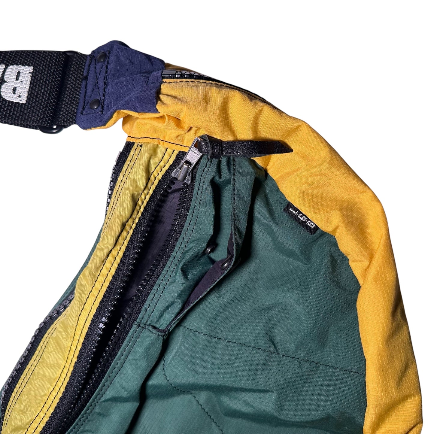 L.G.B. Le Grand Bleu Brazil Bag